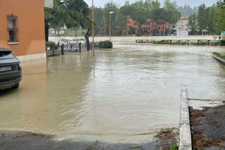 Italija Ćezena poplave