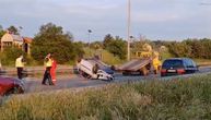 Udes kod "Laste", prevrnuo se automobil na auto-putu