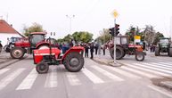 Poljoprivrednici blokirali novi put za Pančevo i auto-put za Požarevac, propuštaju se samo prioriteti
