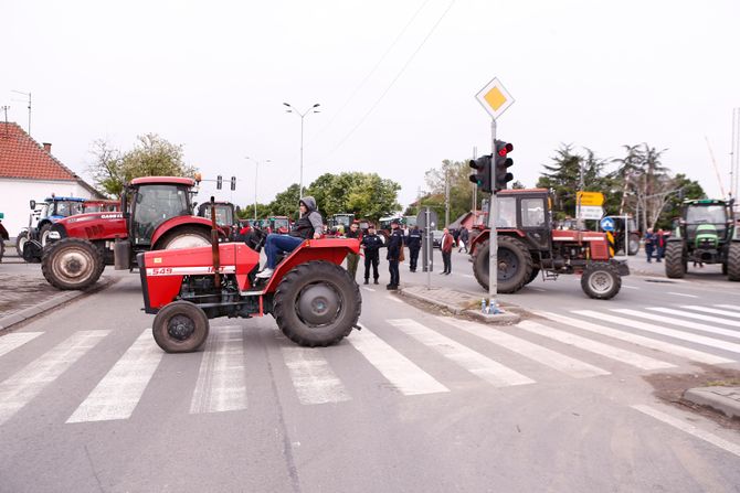 Protest poljoprivrednika kod Pančeva