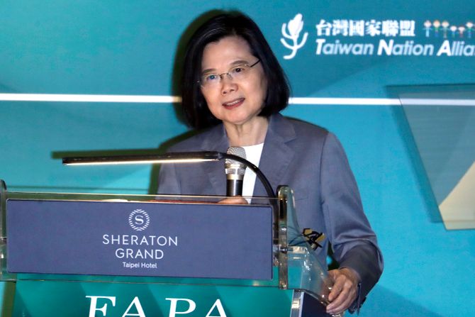 Caj Ing-ven, Tsai Ing-wen