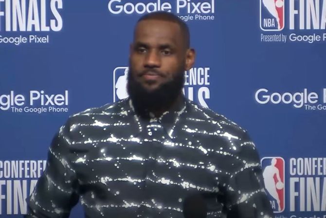 Lebron Džejms Lebron Džejms