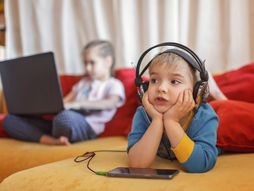 Generacija Alfa, deca, tehnologija