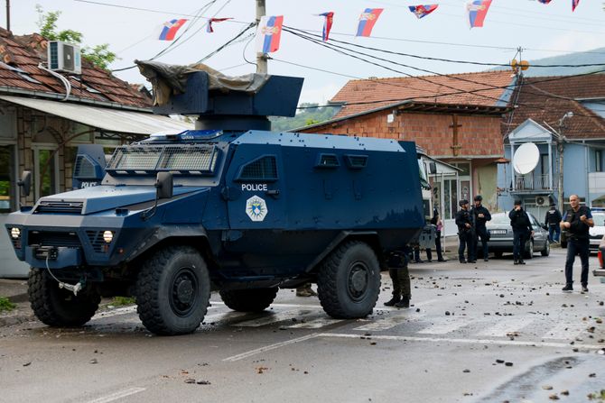 Kosovo Leposavić Kosovska policija neredi