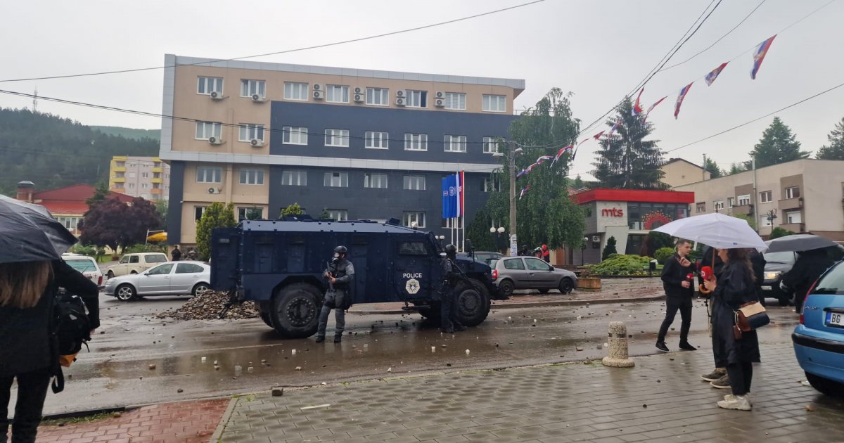 Kosovski specijalci uklonili pano “Ovo je Srbija” u Sočanici