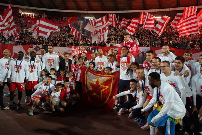 Fk Crvena zvezda, fk novi pazar, titula