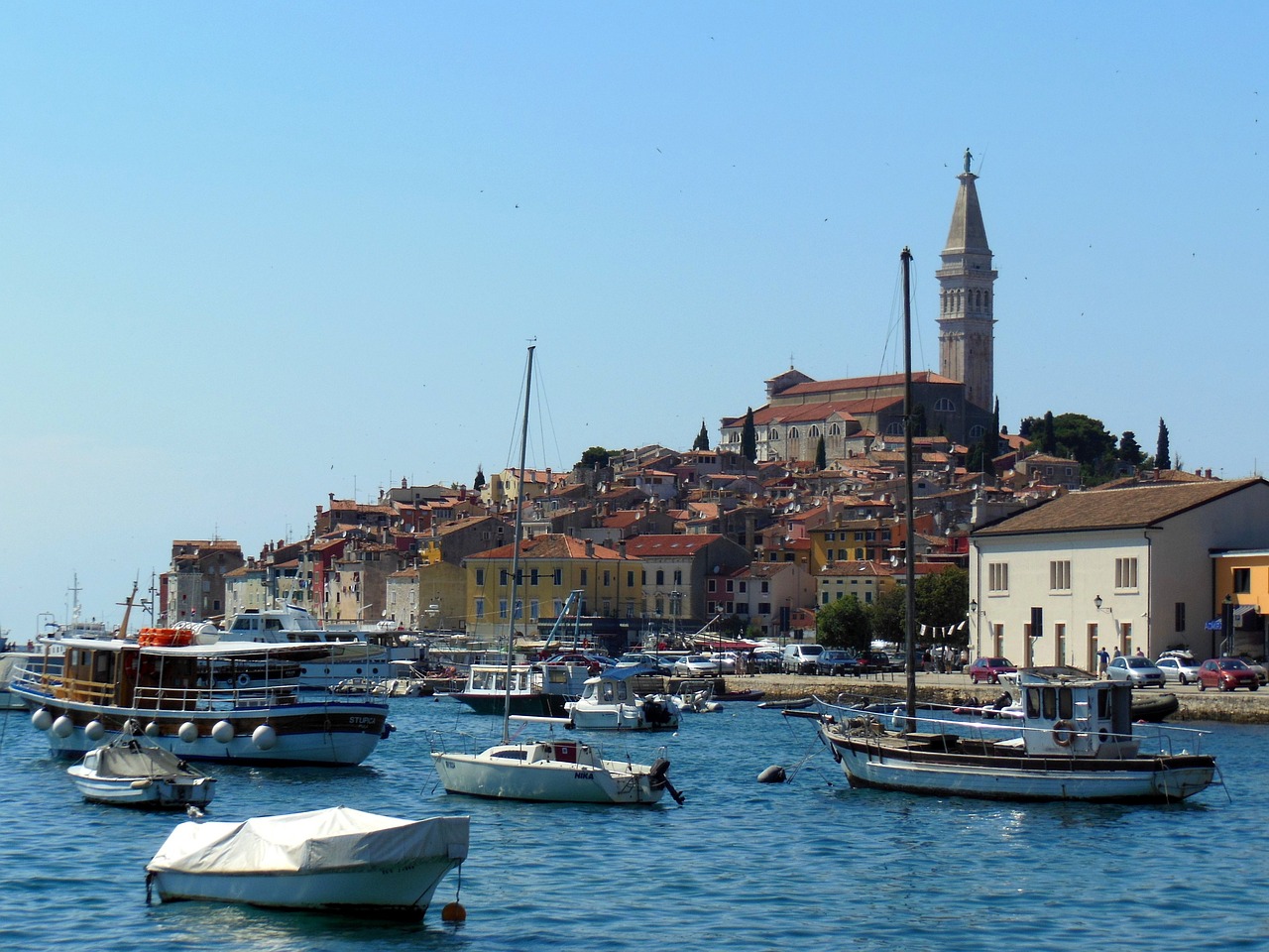 More je puno, ali kase nisu - turisti dolaze, ali ne troše: Evo šta se događa na Jadranu!
