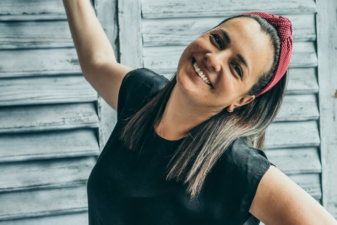 Mira pravi torbe od otvarača sa limenki Mira pravi torbe od otvarača sa limenki
