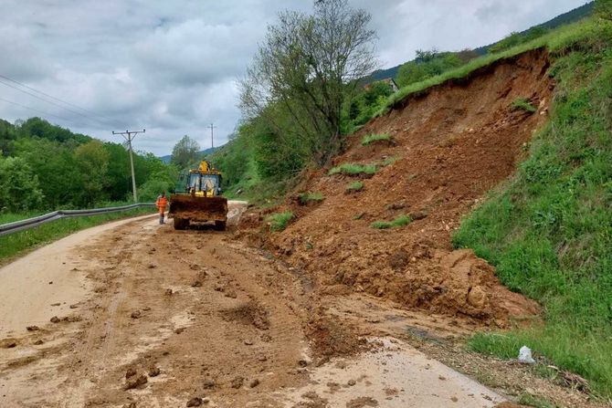 Klizišta kod Ivanjice