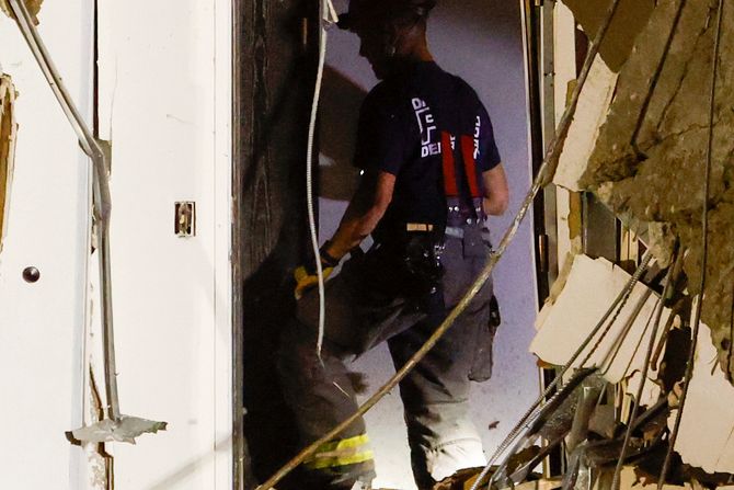 Urušavanje zgrade, Davenport, Ajova Urušavanje zgrade, Davenport, Ajova