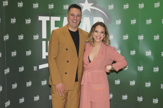 Premijera predstava "Između dva meseca" u "Teatru na Brdu" Premijera predstava "Između dva meseca" u "Teatru na Brdu"