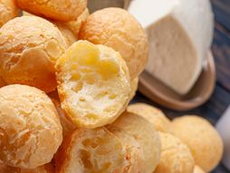 brazilski hleb sa sirom