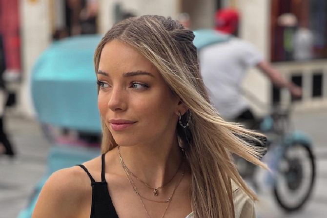 Izabel Luks Izabel Luks