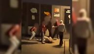 Novi snimak vršnjačkog nasilja šokirao Nemačku: Dečaci se pretvaraju da grupno siluju devojčicu, ona vrišti