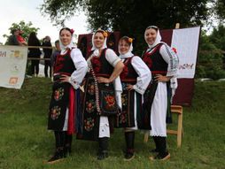 Zlatni motivi Homolja – Počela Prva kolonija pletilja u Kučevu