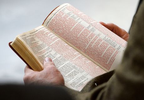 Biblija sveto pismo Juta zabrana