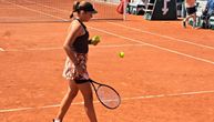 Mlada Mia je teniska budućnost Srbije: Ristićeva ubedljiva na turniru u Češkoj, pehar je sada njen!