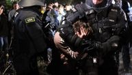 Sukob levičara i policije u Lajpcigu, povređena 23 policajca: Gađali ih kamenjem, flašama i petardama