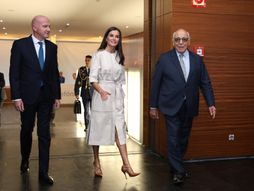 Queen Letizia, Kraljica Leticija