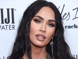 Megan Fox, Megan Foks