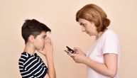 Školama u Srbiji naloženo da ograniče upotrebu mobilnih telefona kod đaka: Ovo su detalji