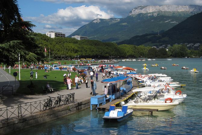 Francuska napad nožem deca park Ansi Annecy