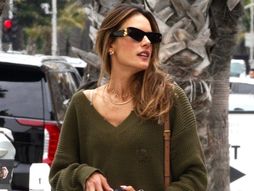 Alessandra Ambrosio, Alesandra Ambrozio