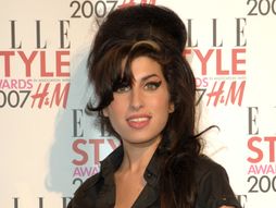 Amy Winehouse Ejmi Vajnhaus
