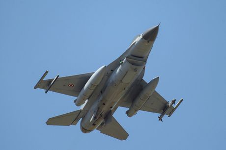 NATO avioni vežbe manevri