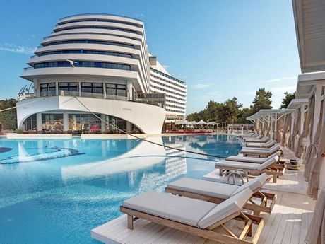 Titanic Luxury Collection Titanic Luxury Collection
