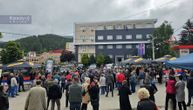 I dalje mirni protesti na severu,roba iz centralne Srbije ne može na KiM