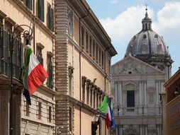 Silvio Berluskoni Italija opraštanje