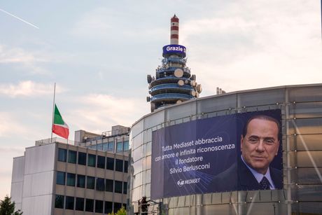 Silvio Berluskoni Italija opraštanje