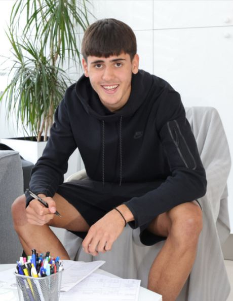 Matija Popović Matija Popović