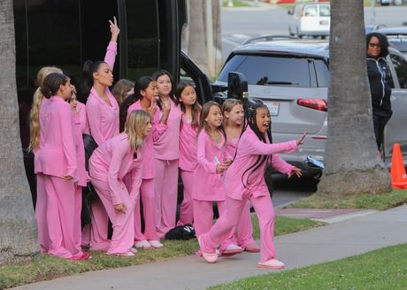 Kim, Kourtney, Kardashian Kim, Kourtney, Kardashian
