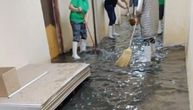 Oglasio se Klinički centar Kragujevac nakon fotografija potopa: Poplavljen podrumski prostor u Hirurškom bloku