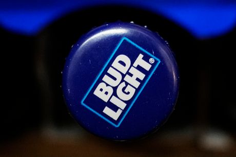 Bud light pivo