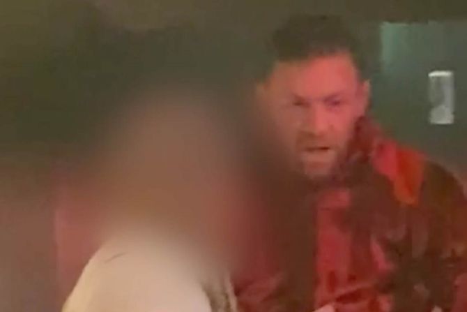 Konor Mekgregor Konor Mekgregor