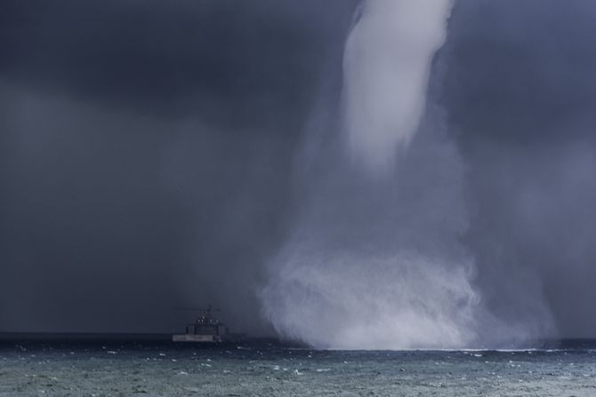 Vodeni tornado