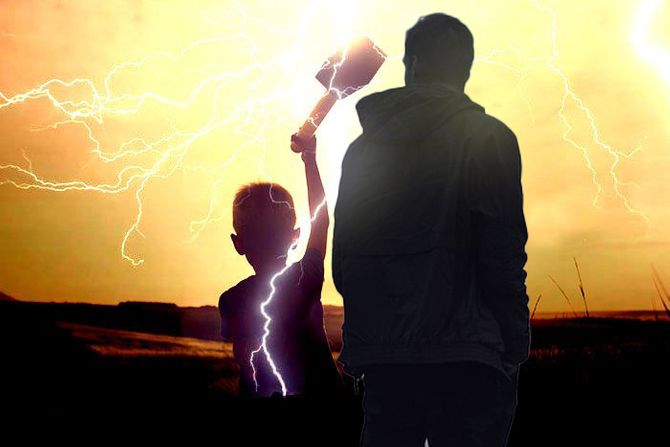 Munja, grom, nevreme dečak otac muškarac Munja, grom, nevreme dečak otac muškarac