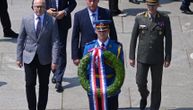 Vučević sa predsednikom Kube položio venac na Spomenik neznanom junaku: "Odajemo počast borcima"