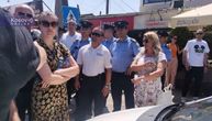 Kolima uleteo na protest Srba u Gračanici, povredio jednu osobu
