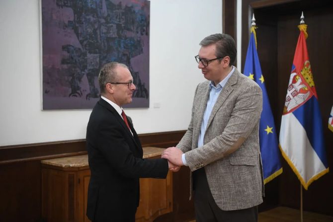 Aleksandar Vučić, direktor Regionalne kancelarije Svetske zdravstvene organizacije za Evropu Hans Kluge