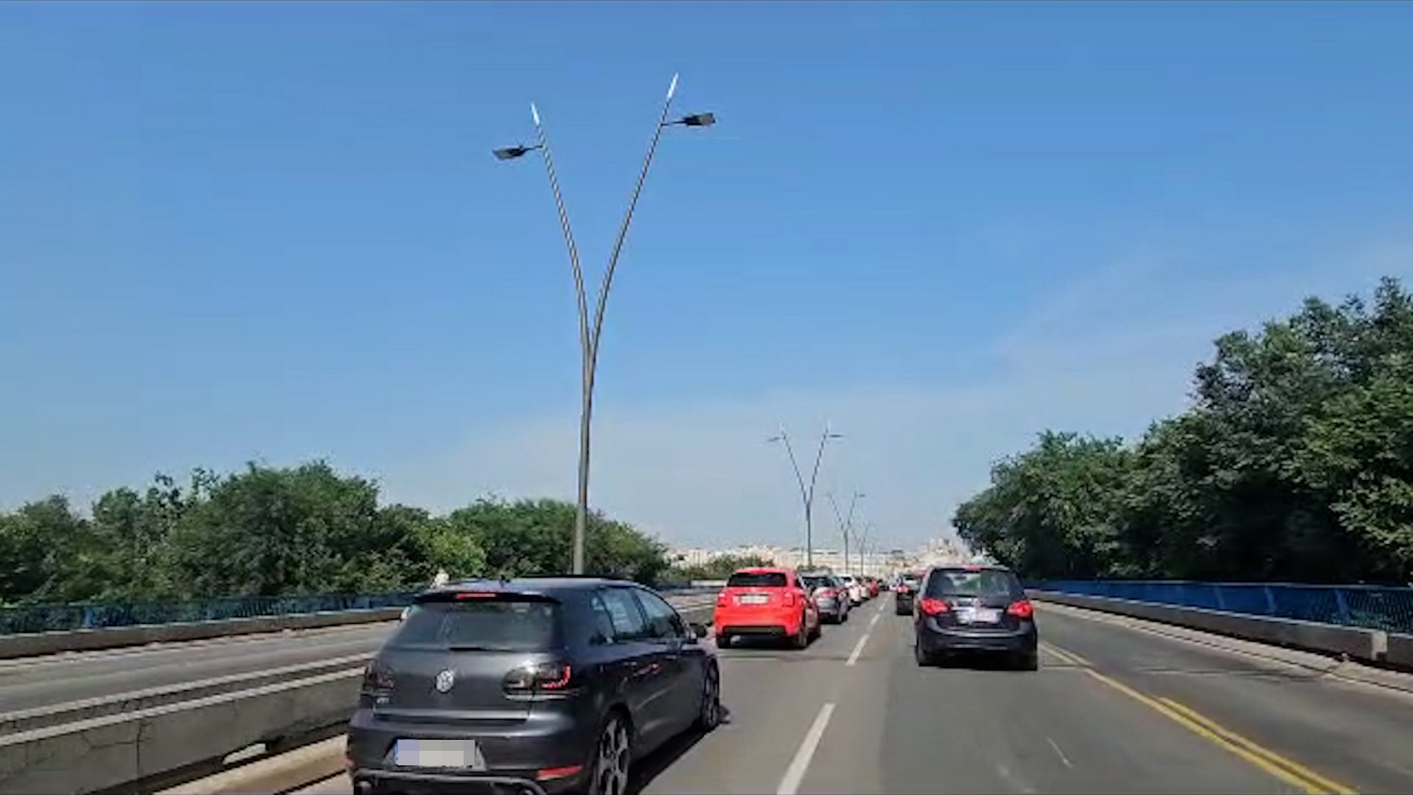 Ako ste krenuli za Beograd, pripremite se za čekanje! Na ovoj deonici vlada totalni KOLAPS