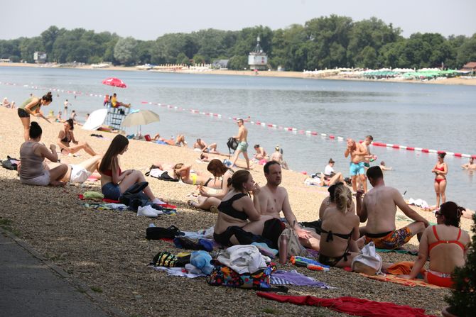 Početak sezona kupanja, Ada Ciganlija