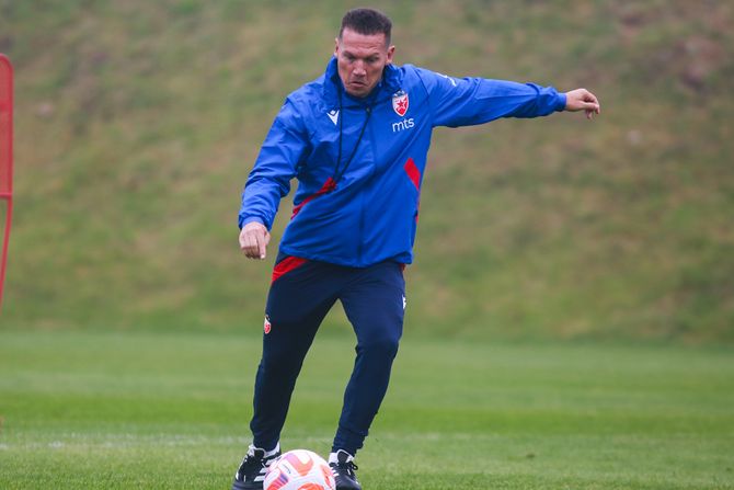 Trening FK Crvena zvezda Trening FK Crvena zvezda