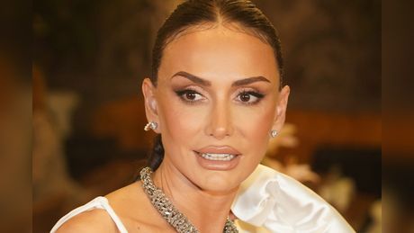 Emina Jahović Emina Jahović