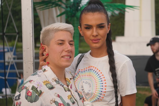 Jovana Tomić Matora i Anita Stanojlović Jovana Tomić Matora i Anita Stanojlović