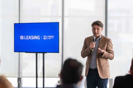 S Leasing