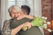 Odrasla deca ostaju bliska roditeljima iz jednog razloga: Ovo je velika lekcija za porodice sa Balkana
